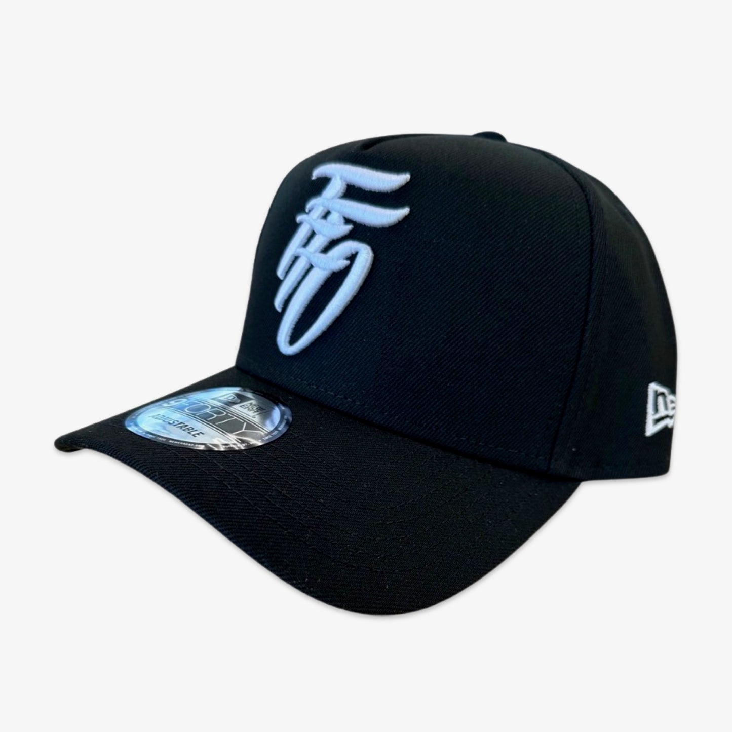 New Era x FFO Classic Snapback - Black & White
