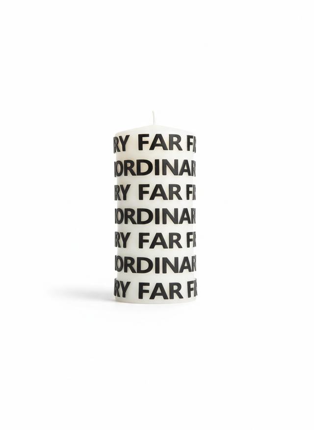 Far From Ordinary Candle - BLACK/WHITE